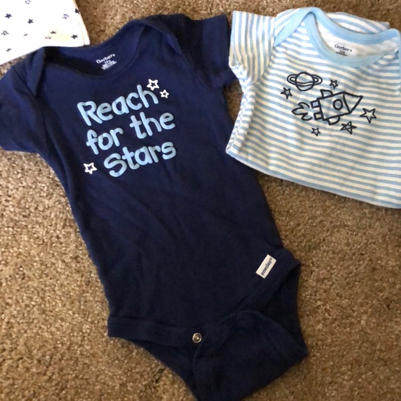 Set of 7 onesies size 3-6months - Picture 5 of 7